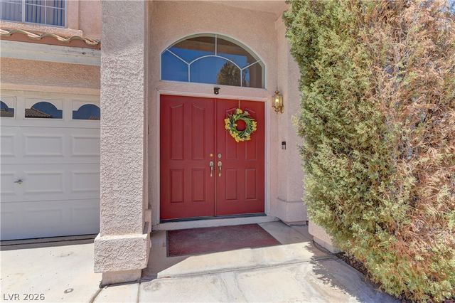 11 Old Lake Circle, Henderson, NV 89074