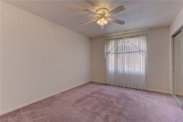 11 Old Lake Circle, Henderson, NV 89074