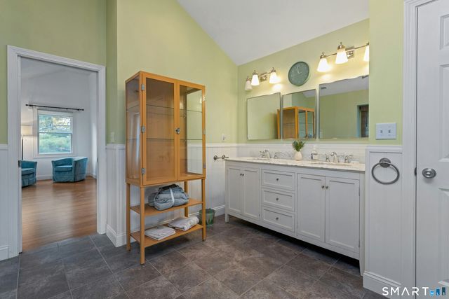 35 Hilltop Circle East, Milford, CT 06460