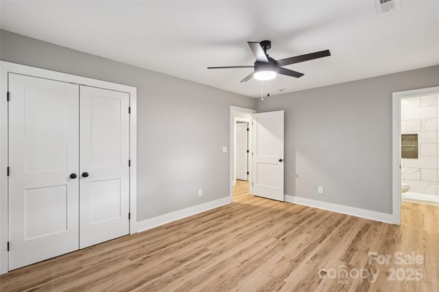 246 E Church Street, New London, NC 28127