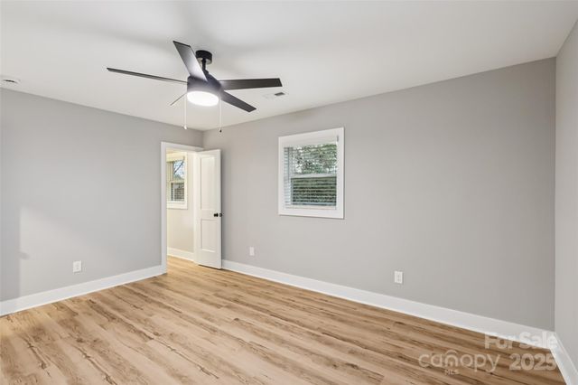 246 E Church Street, New London, NC 28127