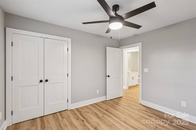 246 E Church Street, New London, NC 28127