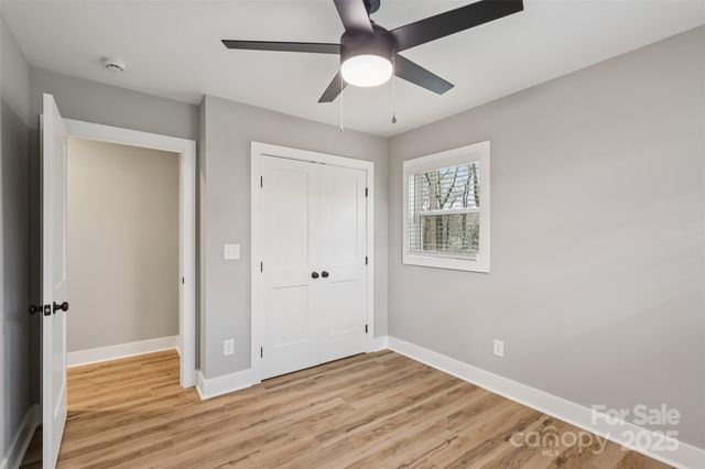 246 E Church Street, New London, NC 28127