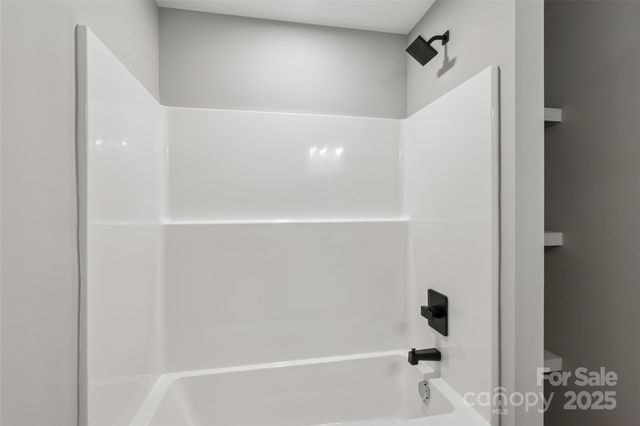 246 E Church Street, New London, NC 28127