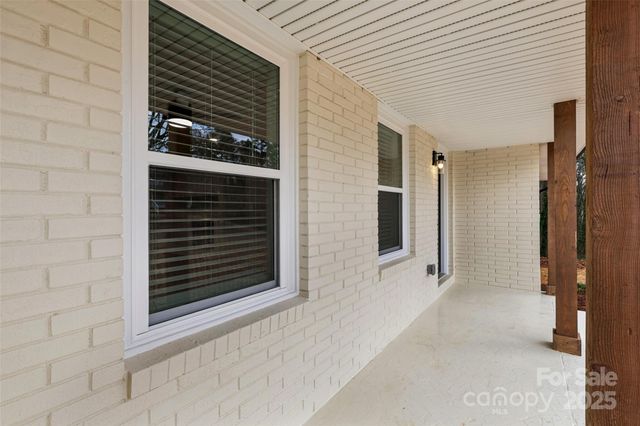 246 E Church Street, New London, NC 28127