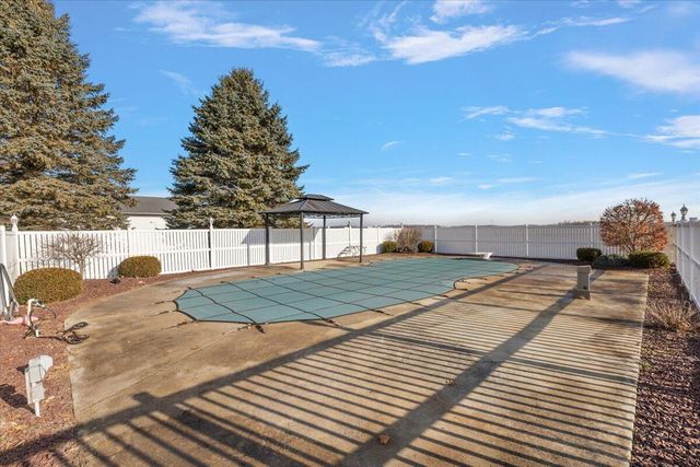 1930 Petersburg Road, Dundee, MI 48131