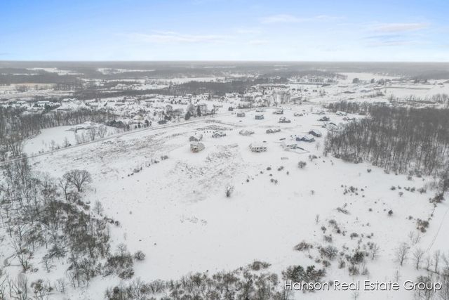 12077 Alden Court, Lowell, MI 49331