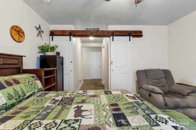 11706 Wilmington St, Caldwell, ID 83605