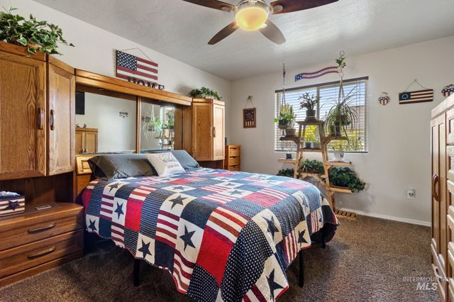 11706 Wilmington St, Caldwell, ID 83605
