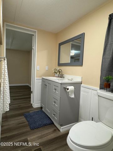 106 RIDGEWOOD Avenue, Interlachen, FL 32148