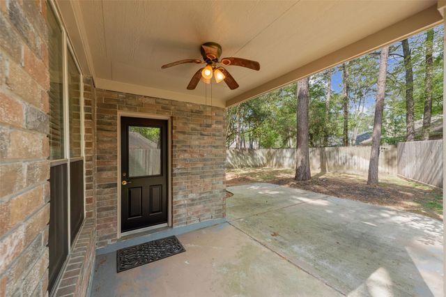 147 S Winterport Circle, The Woodlands, TX 77382