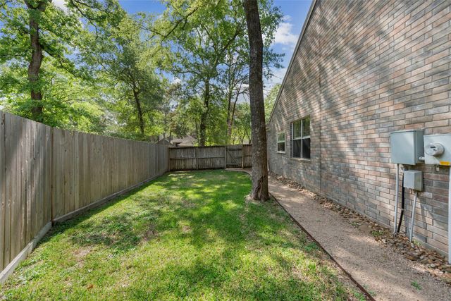 147 S Winterport Circle, The Woodlands, TX 77382