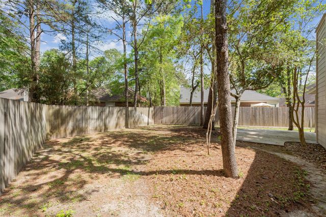 147 S Winterport Circle, The Woodlands, TX 77382