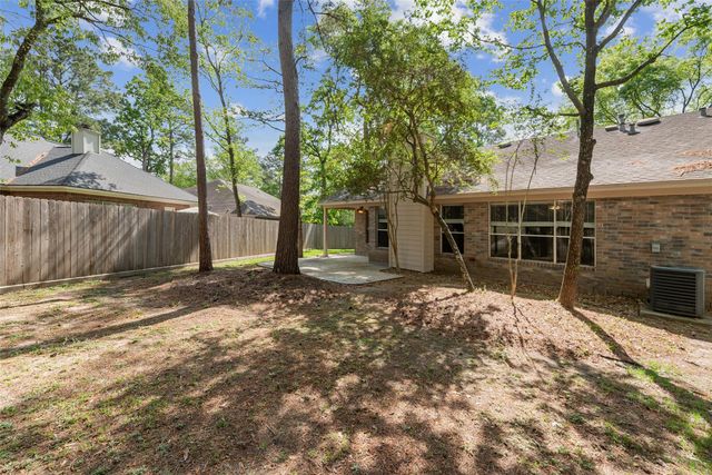 147 S Winterport Circle, The Woodlands, TX 77382