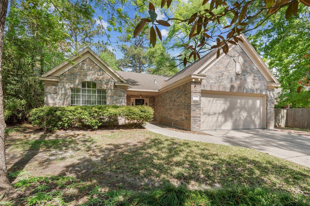 147 S Winterport Circle, The Woodlands, TX 77382