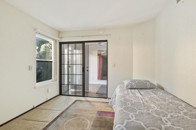 2407 Seamist Dr, Sacramento, CA 95833