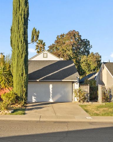 2407 Seamist Dr, Sacramento, CA 95833