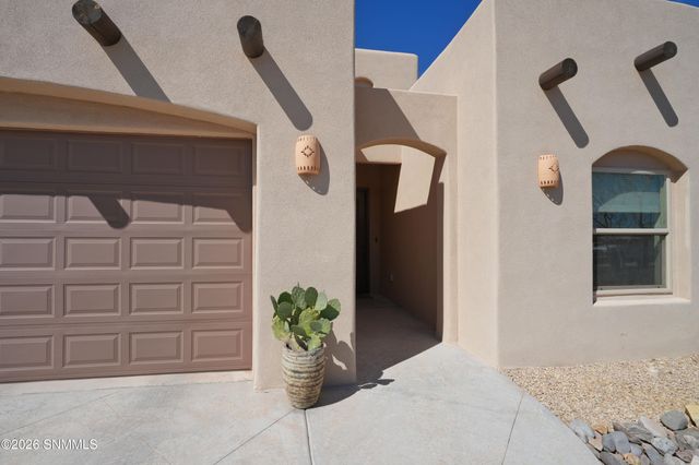 8081 Willow Bloom Circle, Las Cruces, NM 88007