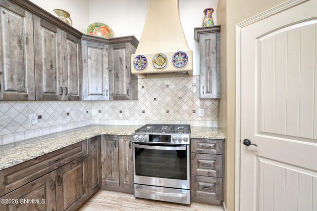 8081 Willow Bloom Circle, Las Cruces, NM 88007