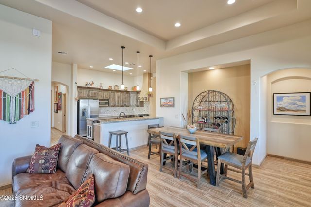 8081 Willow Bloom Circle, Las Cruces, NM 88007