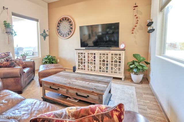 8081 Willow Bloom Circle, Las Cruces, NM 88007