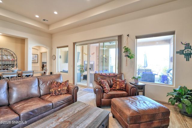 8081 Willow Bloom Circle, Las Cruces, NM 88007