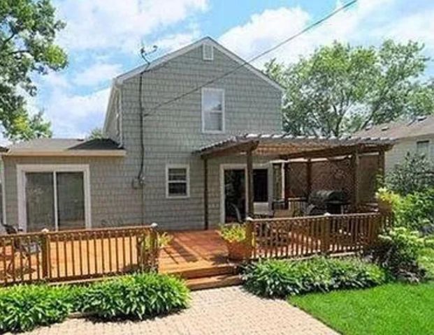 3838 France Avenue S, Saint Louis Park, MN 55416
