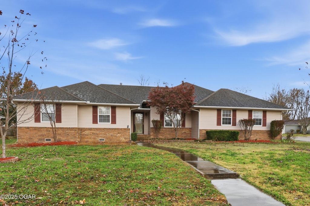 1314 Patrick Place, Carthage, MO 64836