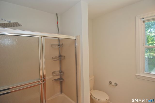 99 Cumpstone Drive, Hamden, CT 06518