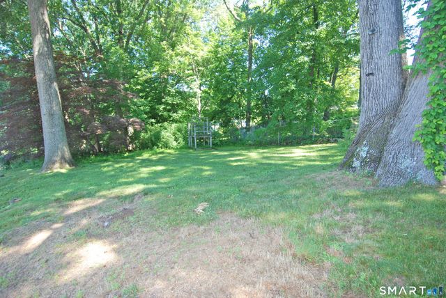 99 Cumpstone Drive, Hamden, CT 06518