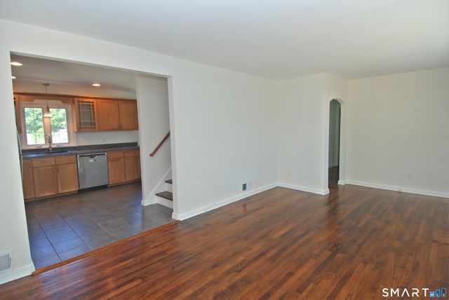 99 Cumpstone Drive, Hamden, CT 06518