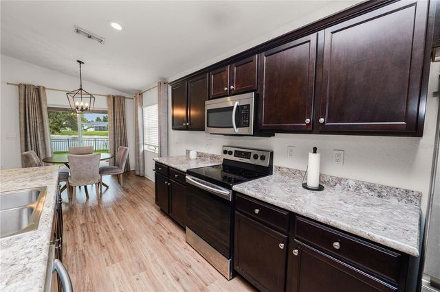 3719 PEREGRINE WAY, Lakeland, FL 33811