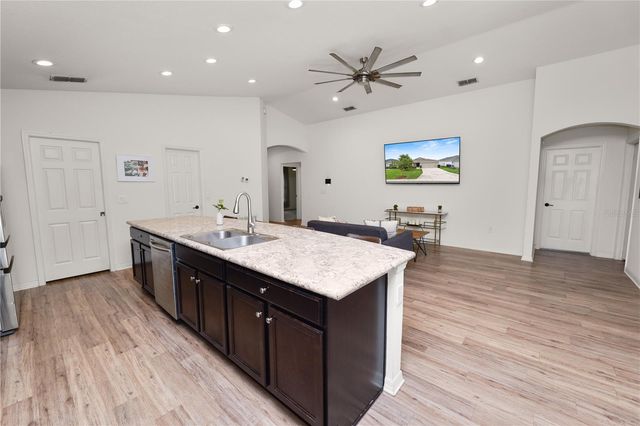 3719 PEREGRINE WAY, Lakeland, FL 33811
