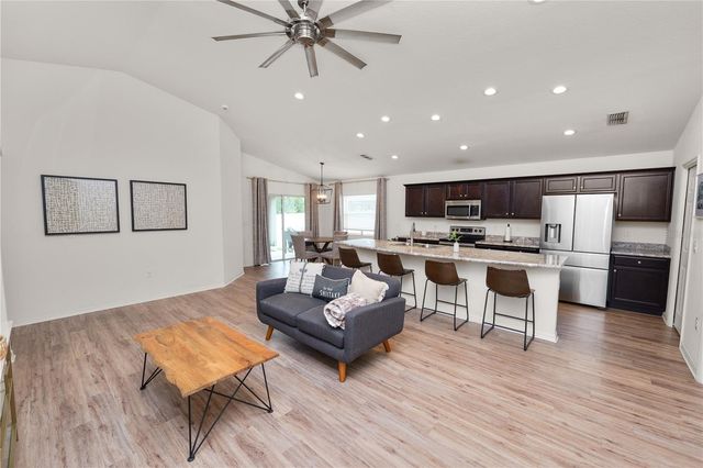 3719 PEREGRINE WAY, Lakeland, FL 33811
