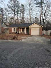 2670 Rivercliff Road, Fayetteville, NC 28301