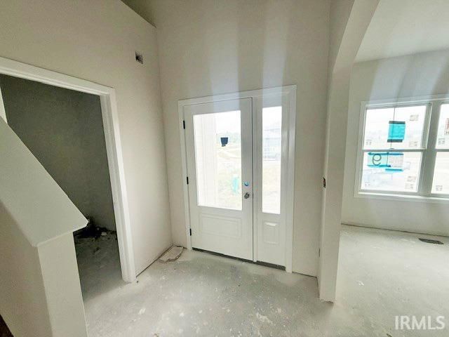 10784 Wild Iris Cove, Fort Wayne, IN 46818