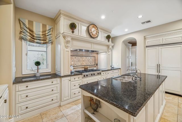 10310 E Sierra Pinta Drive, Scottsdale, AZ 85255