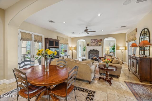 10310 E Sierra Pinta Drive, Scottsdale, AZ 85255