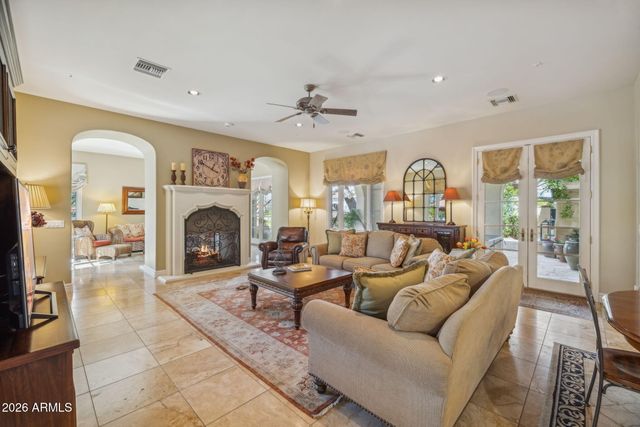 10310 E Sierra Pinta Drive, Scottsdale, AZ 85255