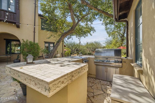 10310 E Sierra Pinta Drive, Scottsdale, AZ 85255