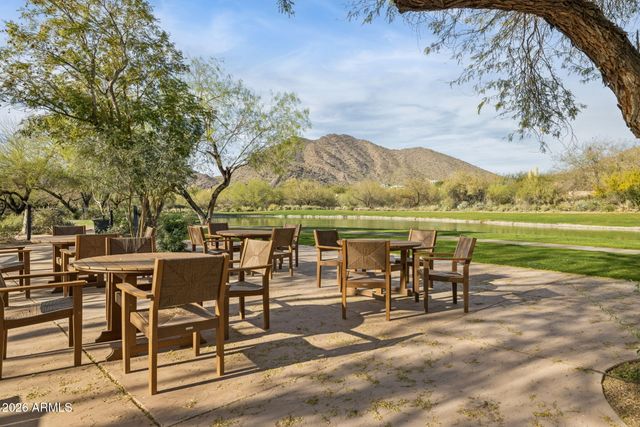 10310 E Sierra Pinta Drive, Scottsdale, AZ 85255