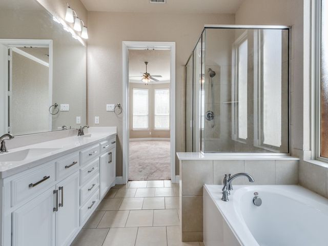 4514 Periwinkle Drive, Mansfield, TX 76063