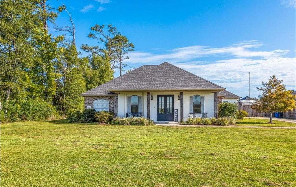 245 Magnolia Church, Ragley, LA 70657