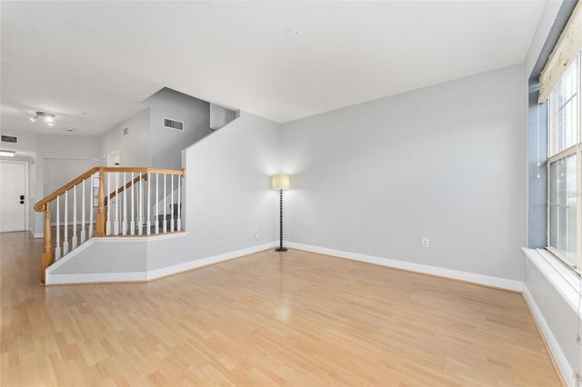 201 SE 2ND AVENUE 406, Gainesville, FL 32601