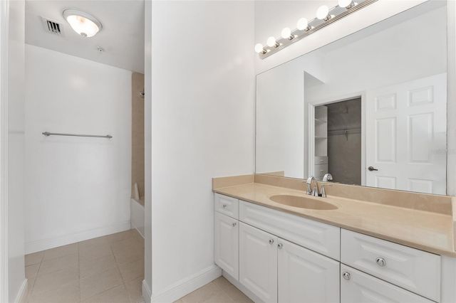 201 SE 2ND AVENUE 406, Gainesville, FL 32601