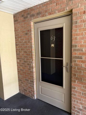 7008 Wildwood Cir 63, Louisville, KY 40291