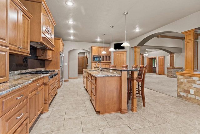 448 HARVEST ROAD, Green Bay, WI 54302