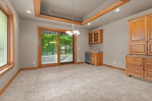 448 HARVEST ROAD, Green Bay, WI 54302