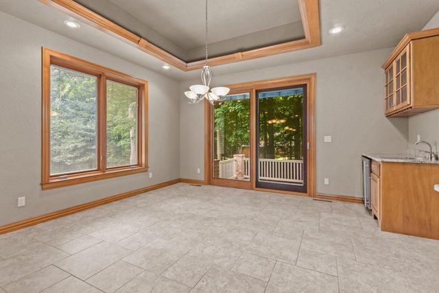 448 HARVEST ROAD, Green Bay, WI 54302