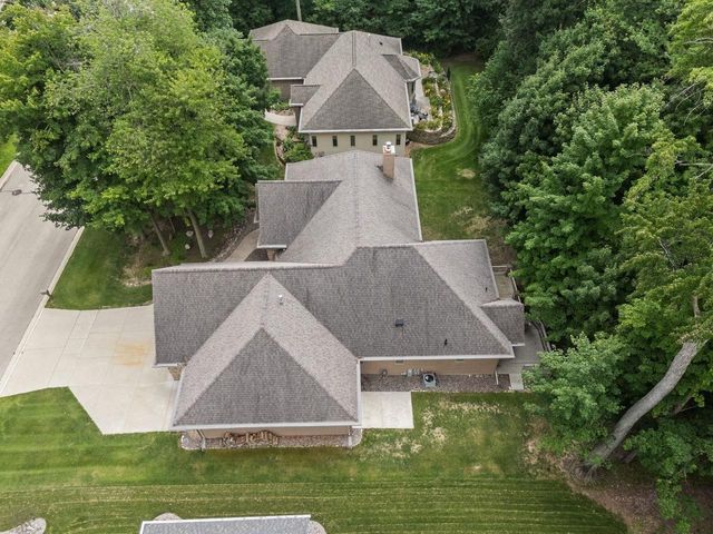 448 HARVEST ROAD, Green Bay, WI 54302